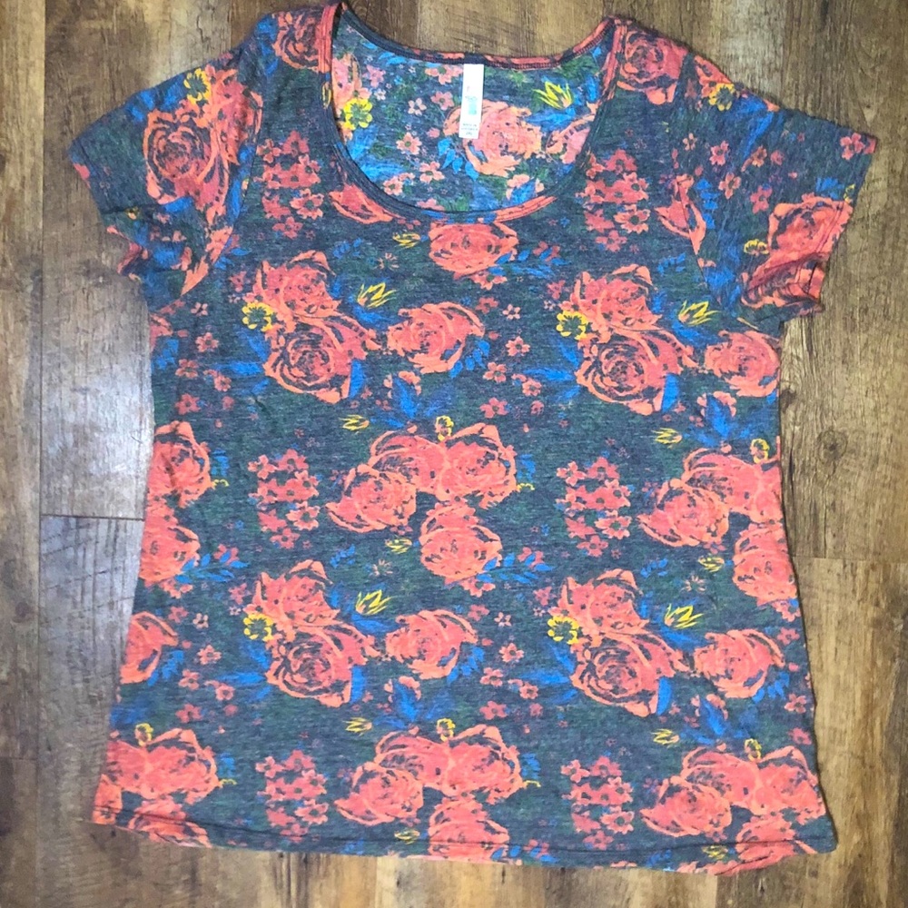 Lularoe Classic T